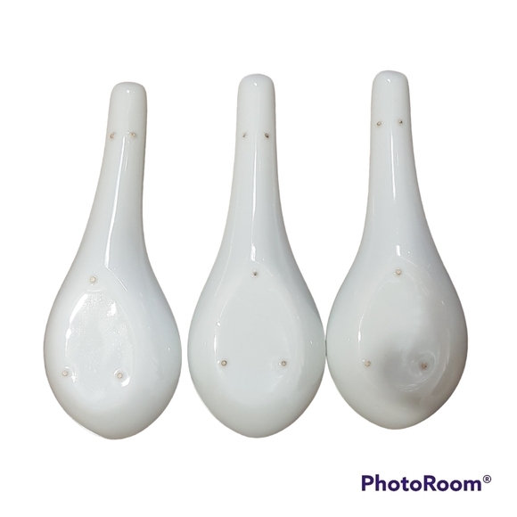 Vintage Chinese Soup Rice Noodle Bowls with Spoons, Set of 3 - Picture 7 of 9